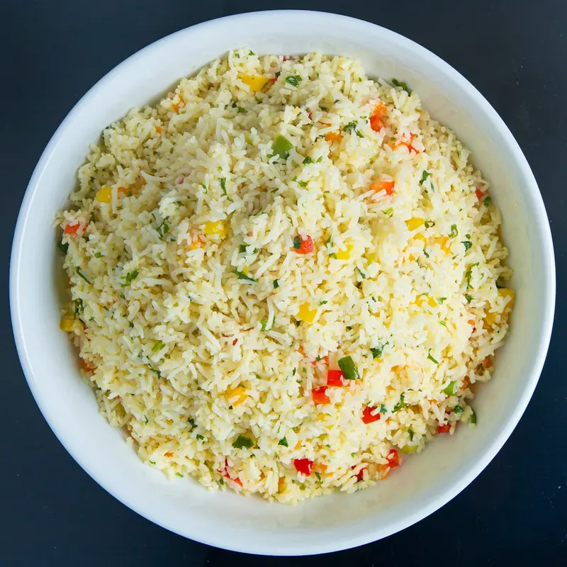 Garden fried rice with peppers